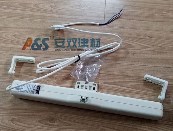 進(jìn)口開窗器